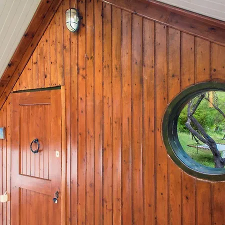 Holiday home #pinetree Cabin By Halu! *